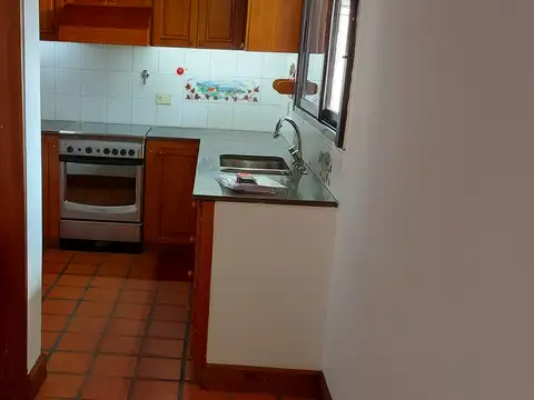 Depto Tipo Casa en Alquiler de 2 dormitorios