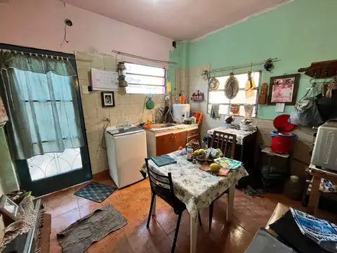 Casa 3 ambientes con 1 baño
