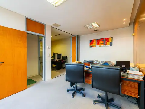 Galpon en venta y oficinas