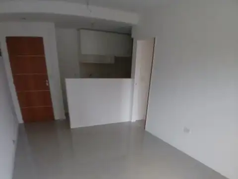 Departamento en Venta en Luis Agote, USD 70.000