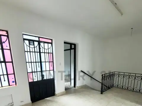 PH Comercial Reciclado en Pleno Centro | Oficina 170 m² + Terraza Exclusiva de 170 m²