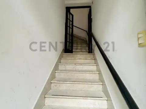 Oficina en Alquiler 1926 años