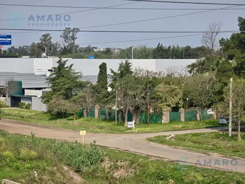 Esquina Ibañez y Tomas de la Torrre