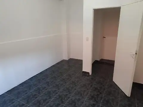 Depto Tipo Casa en Alquiler de 2 dormitorios