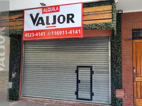Excelente local en 1 planta - V. Urquiza!!!!