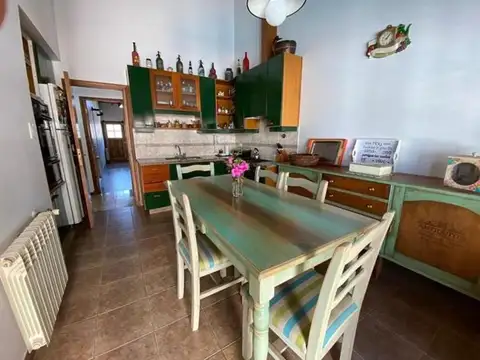 CASA 4 AMB. PARQUE LURO