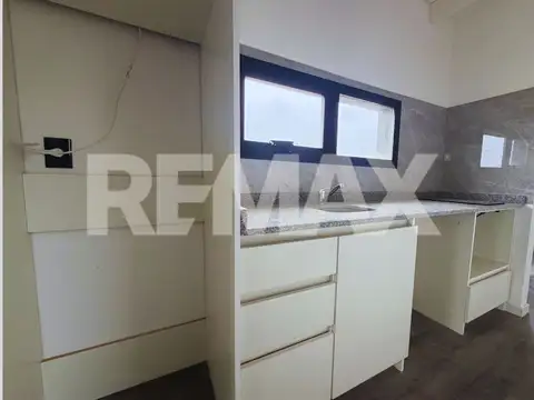 Casa en Alquiler con 1 cochera