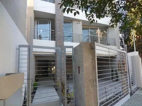 Del Campo, Estanislao  475 , Piso 2