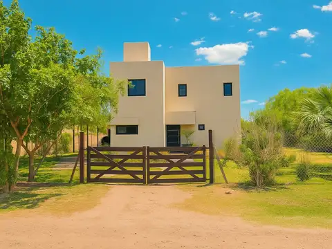 VENTA DE CASA EN BARRIO PRIVADO