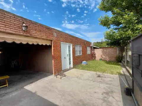 Casa en venta de tres dormitorios