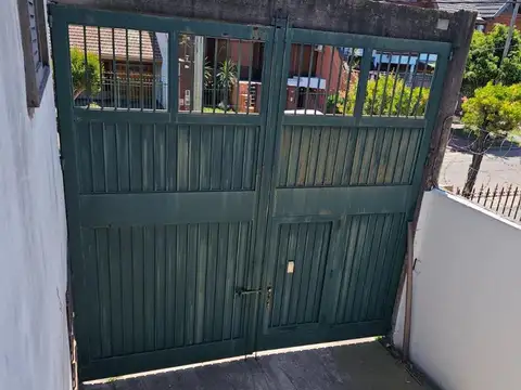 Galpon en Alquiler en Tapiales, $ 2.500.000
