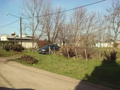 Terreno VENTA 12,5x44,5-556mts2 totales - Lujan