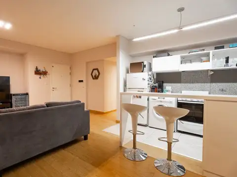 VENTA SEMIPISO 2 AMBIENTES CABALLITO C/ PATIO