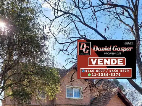 VENTA – CASA DE 8 AMBIENTES EN DON TORCUATO – 1014 M2 TOTALES