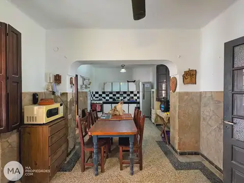 Venta | Casa 2 dormitorios con cochera y patio - Gorriti 1900 - Barrio Industrial Rosario