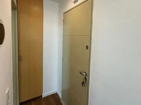 EXCELENTE MONOAMBIENTE - BAJAS EXPENSAS
