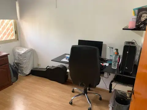 Depto Tipo Casa 6 ambientes con 1 baño