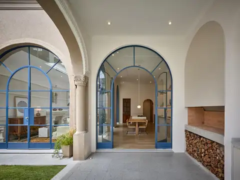 Casa 6 ambientes con 3 baños