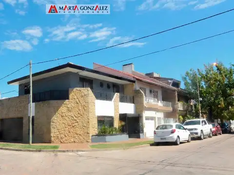 casa 4 ambientes venta Ramos Mejia