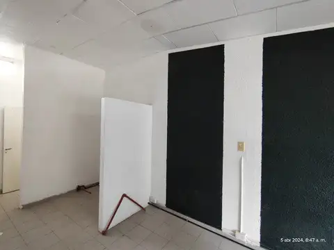 Local en Alquiler en Centro, $ 400.000
