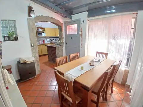 Depto Tipo Casa en Venta de 4 dormitorios