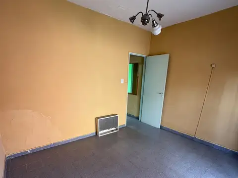 Depto Tipo Casa en Venta 40 años
