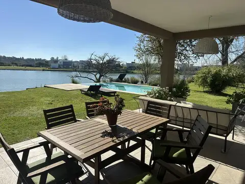 Casa en Alquiler Temporal en El Cantón, USD 4.500