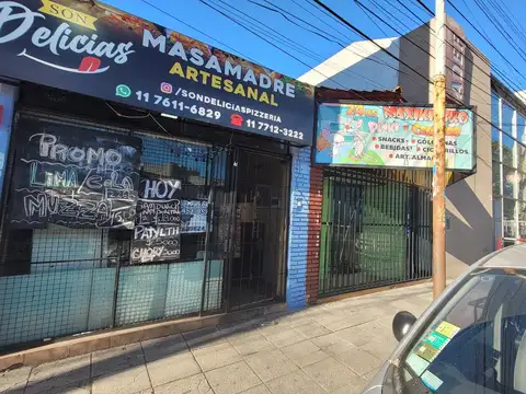 Casa con locales  en venta - Morón