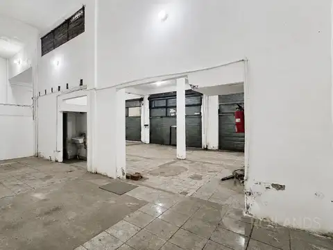 Local en Venta 30 años