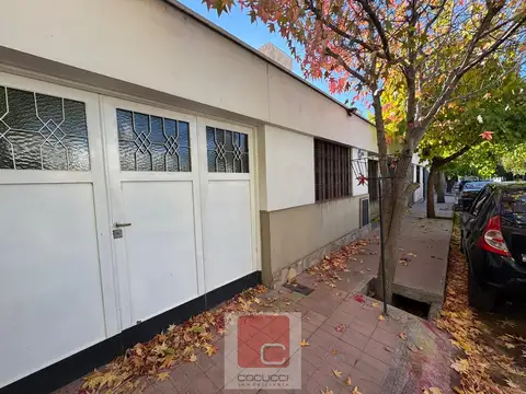 Casa en Venta en Godoy Cruz, USD 165.000