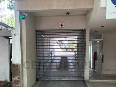 Cochera cubierta en venta – La Plata (43 e/ 15 y 16)