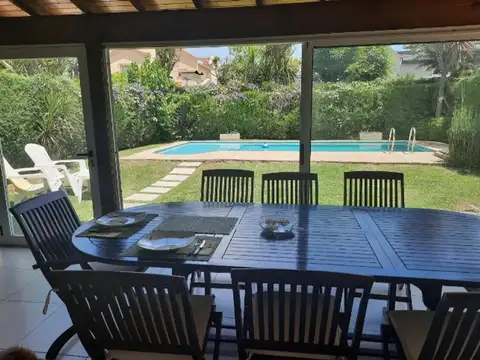 CASA VENTA "BANCO PROVINCIA" MORENO