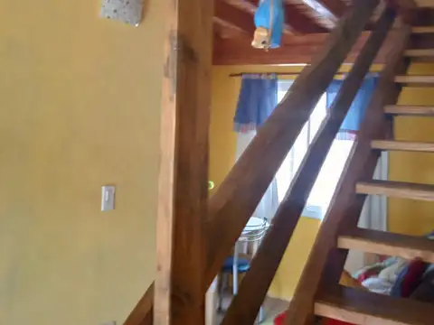 Casa 7 ambientes con 5 baños