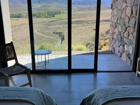 Casa en Venta en La Carrera, USD 445.000