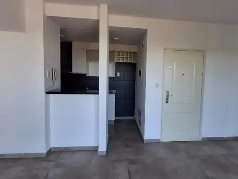 Departamento en Alquiler en Centro, $ 600.000