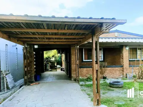 Casa 4 ambientes con 3 baños