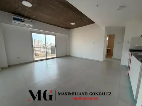 Departamento en Alquiler en Lanus Este, $ 850.000