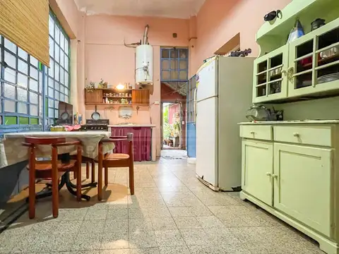 Casa 4 ambientes con 1 baño