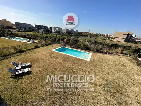 Casa en venta | El Cantón, Barrio Puerto | UF N°241