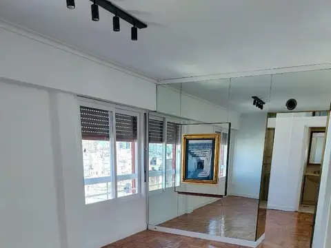 DEPARTAMENTO DE DOS AMBIENTES AL FRENTE