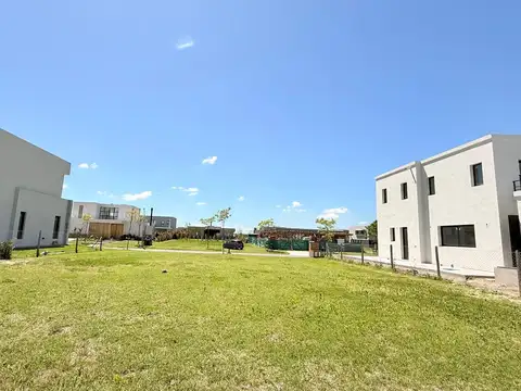 BARRIO RIBERAS \u002D PUERTOS DEL LAGO