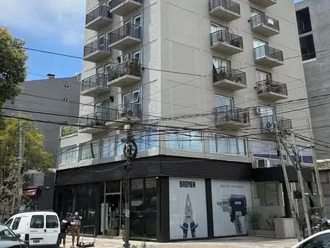 Hipolito irigoyen  al 200