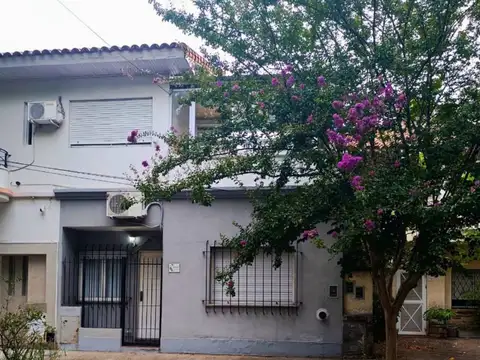 Ph independiente, 3 ambientes con parrilla