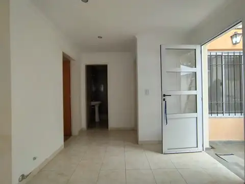 Depto Tipo Casa 3 ambientes con 1 baño
