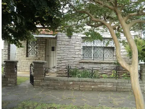 Casa en Alquiler Temporal en Punta Mogotes, $ 85.000