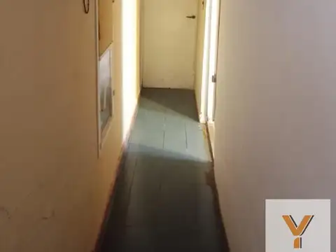 Casa en venta - 3 Dormitorios 1 Baño - 900Mts2 - Lisandro Olmos, La Plata