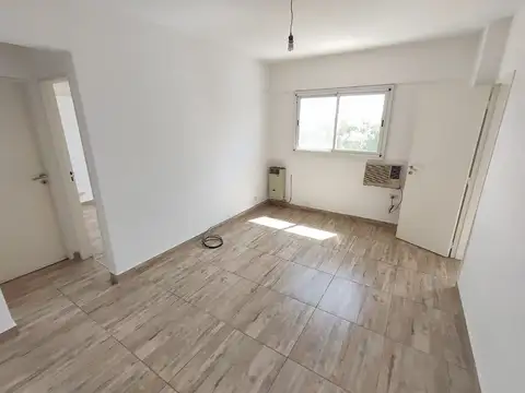 VISTA ABIERTA   MUY LUMINOSO  EXCELENTE UBICACION 