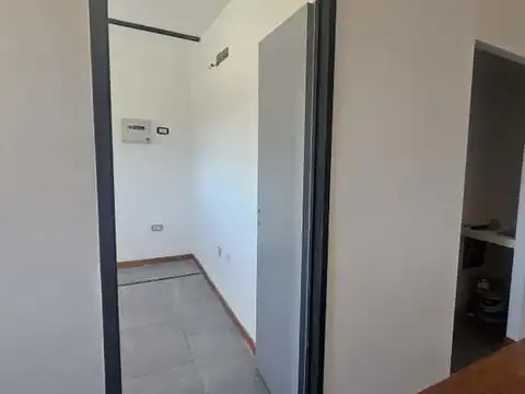 Casa en Venta en Neuquen, USD 192.000