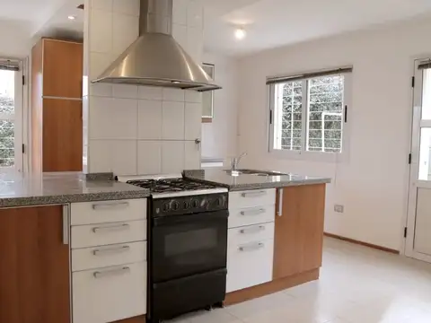 Casa en Venta en Arguello, USD 180.000