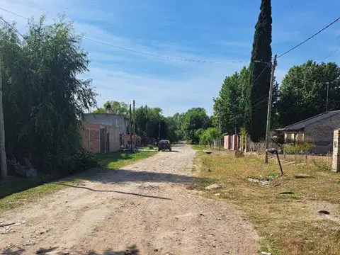 Lote esquina en Gral.Rodríguez